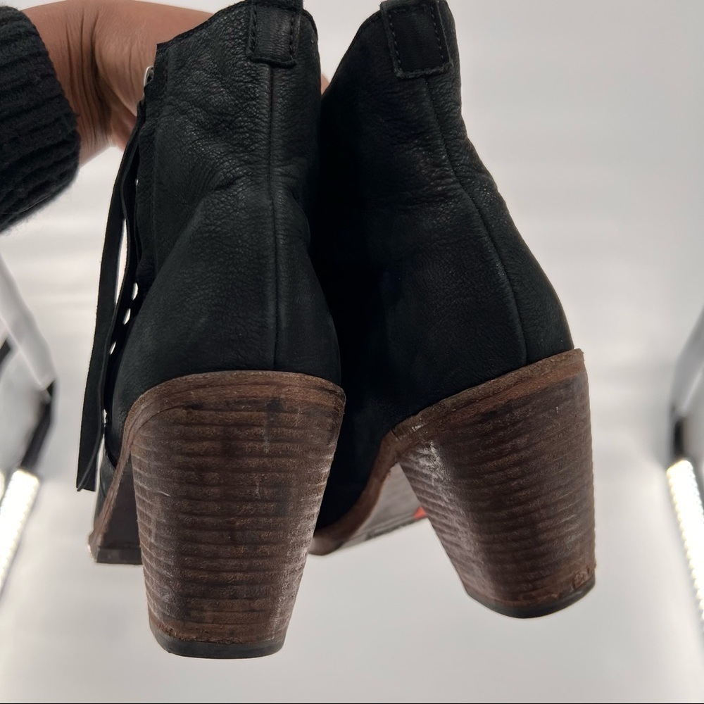 Dolce Vita black suede leather boots shoes 8 - Picture 5 of 14
